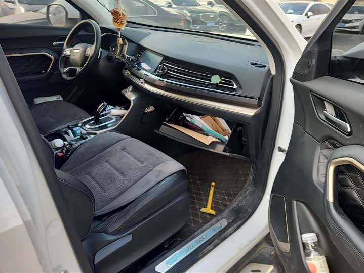 Фото 8 - Haval H6