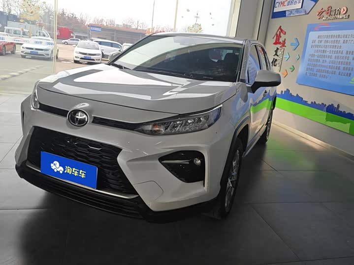 Фото 1 - Toyota Wildlander