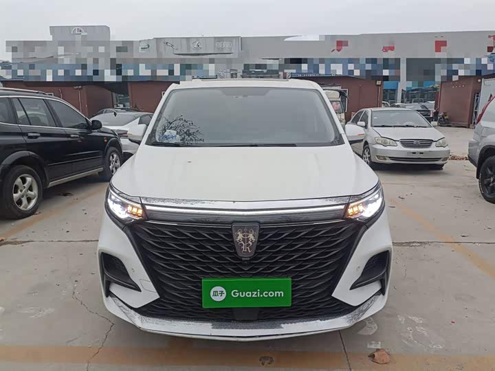 Фото 3 - Roewe iMax 8