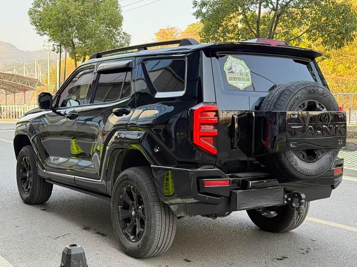 Фото 3 - Tank 400 Hybrid