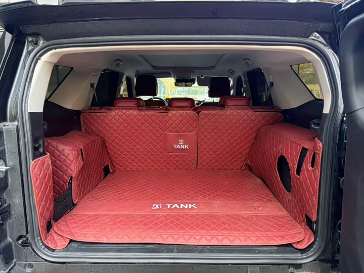 Фото 9 - Tank 400 Hybrid