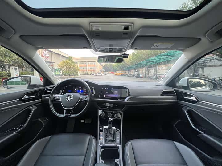 Фото 7 - Volkswagen Sagitar L