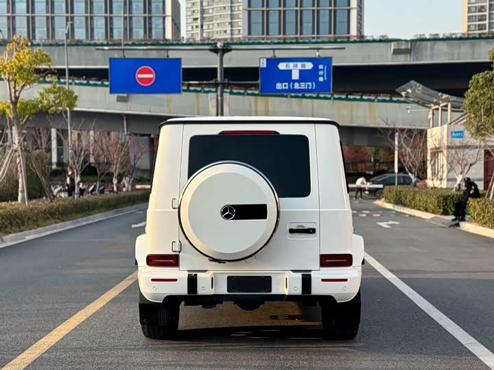 Фото 8 - Mercedes-Benz G-Class