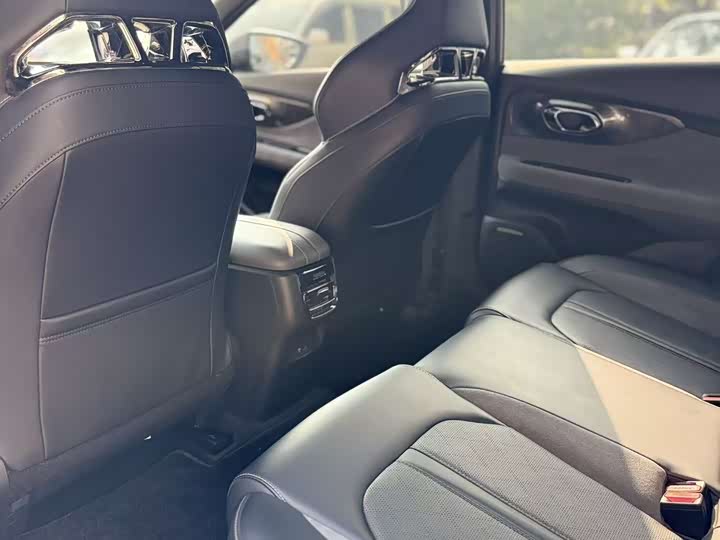 Фото 8 - GAC Trumpchi Empow R