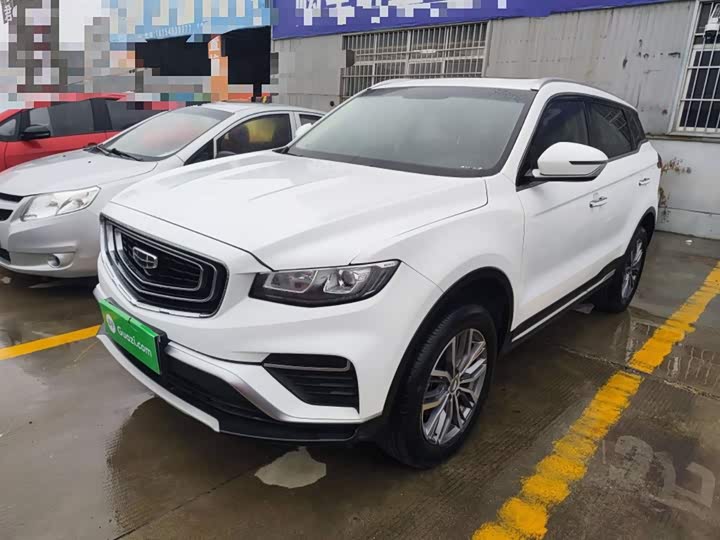 Фото 1 - Geely Atlas