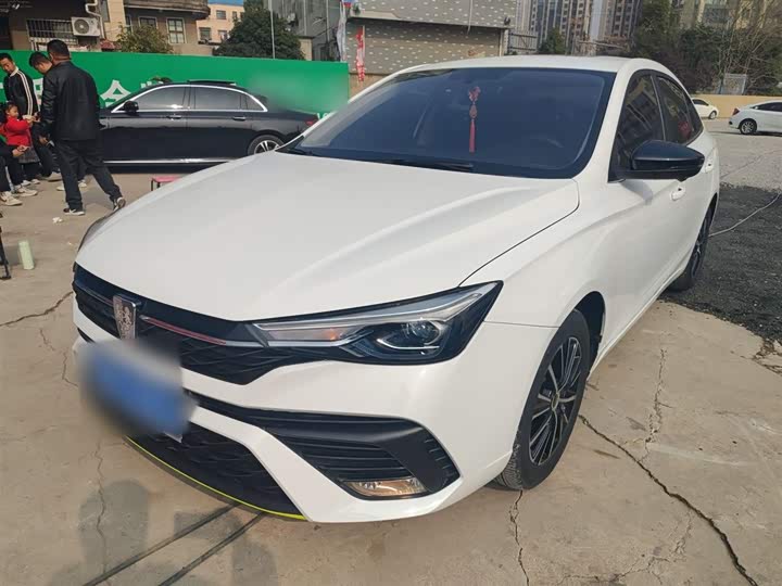 Фото 2 - Roewe i5