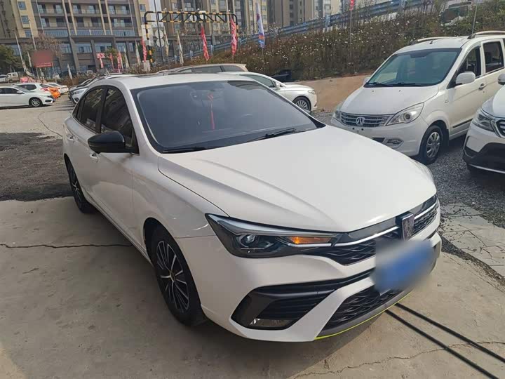 Фото 4 - Roewe i5
