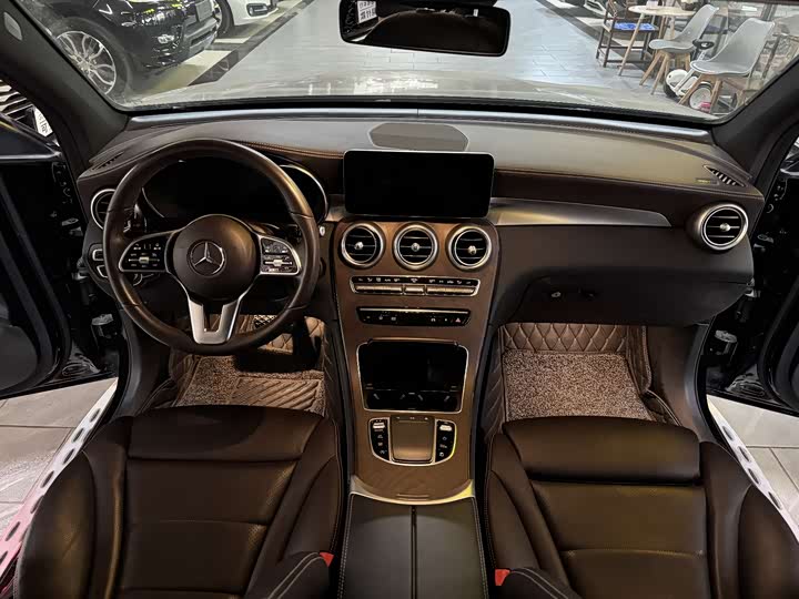 Фото 5 - Mercedes-Benz GLC-Class