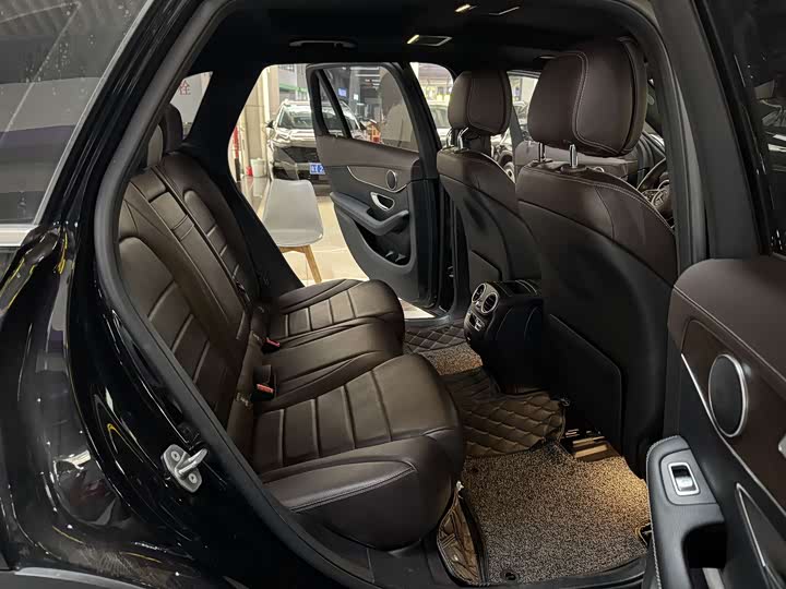 Фото 9 - Mercedes-Benz GLC-Class