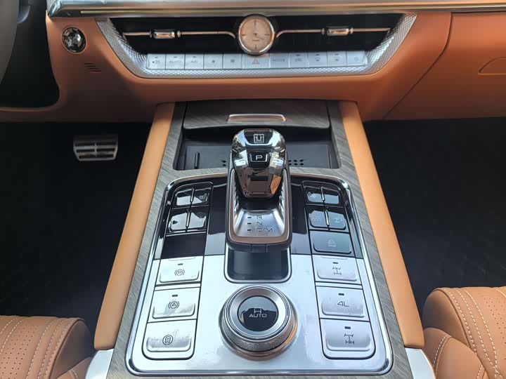 Фото 7 - Tank 500