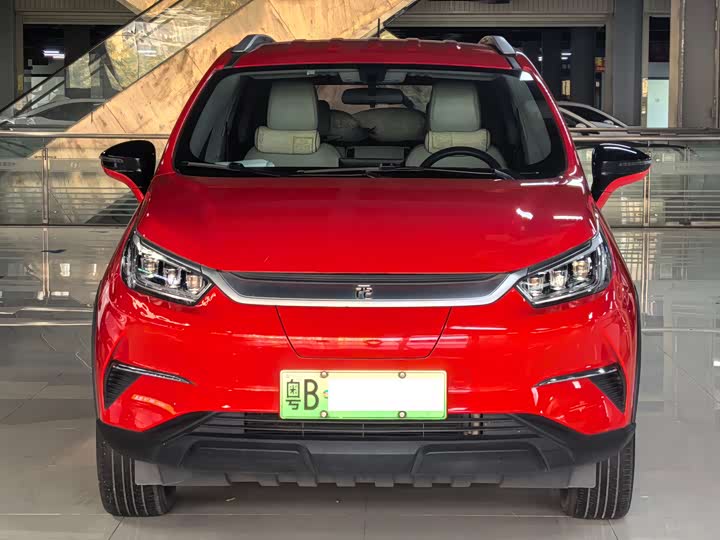 Фото 2 - BYD Yuan Pro