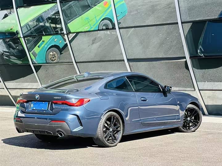 Фото 9 - BMW 4 Series