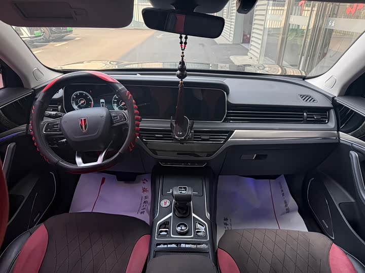 Фото 9 - Hongqi HS5