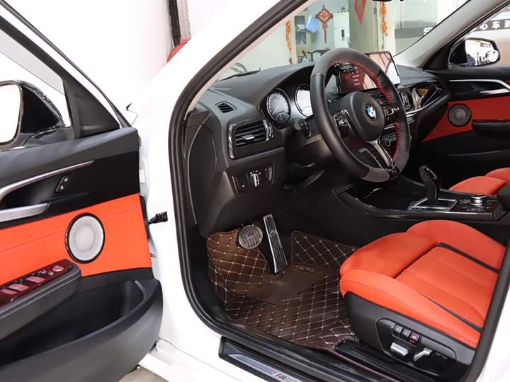 Фото 8 - BMW 1 Series