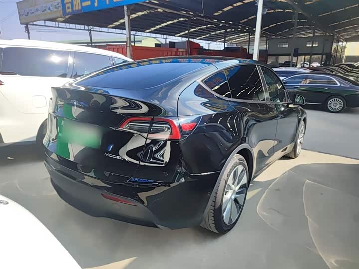 Фото 7 - Tesla Model Y