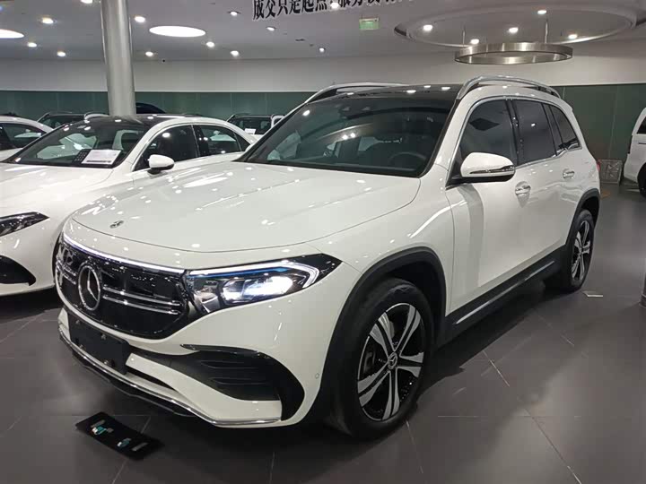 Фото 2 - Mercedes-Benz EQB