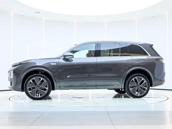 Фото 3 - LiXiang L8