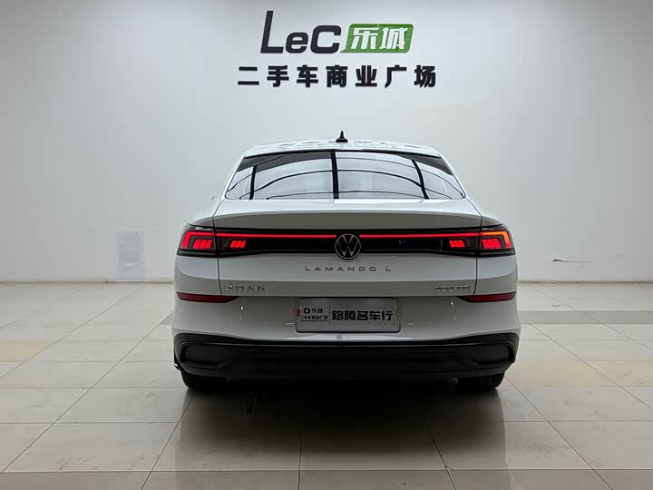 Фото 3 - Volkswagen Lamando L