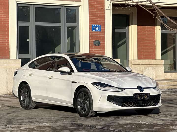 Фото 3 - Volkswagen Lamando L