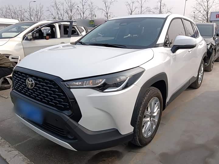 Фото 2 - Toyota Corolla Cross