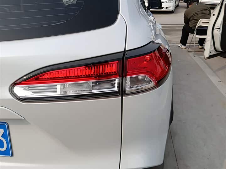 Фото 8 - Toyota Corolla Cross