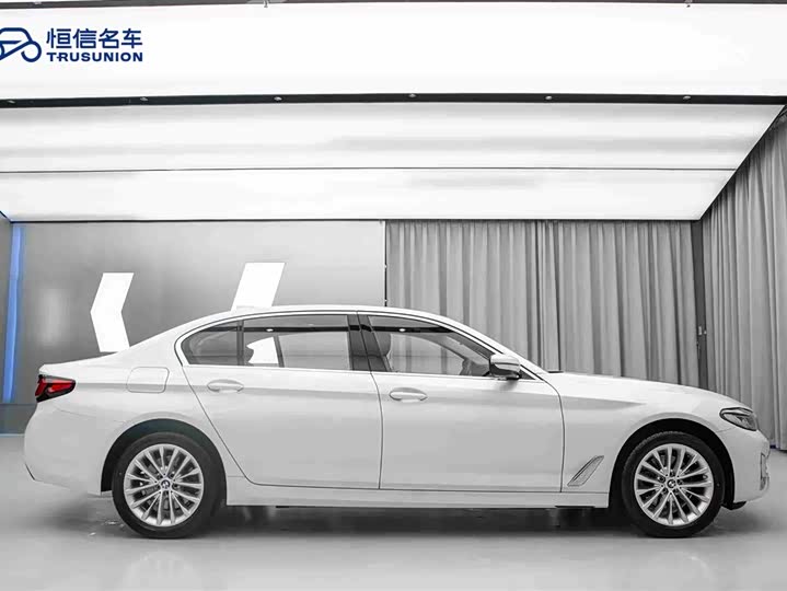 Фото 4 - BMW 5 Series