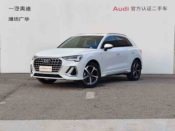 Фото 1 - Audi Q3