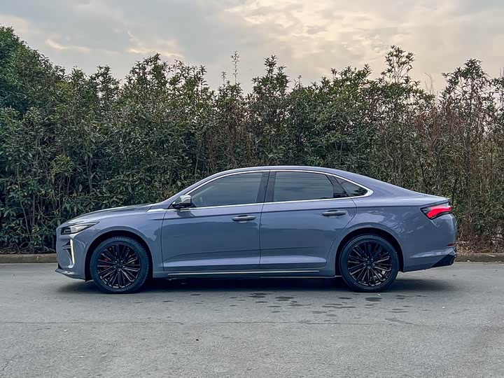 Фото 6 - Geely Preface L