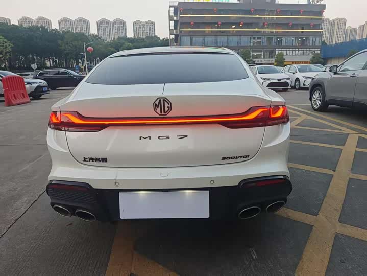 Фото 4 - MG Motor 7