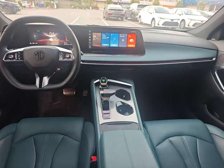 Фото 7 - MG Motor 7