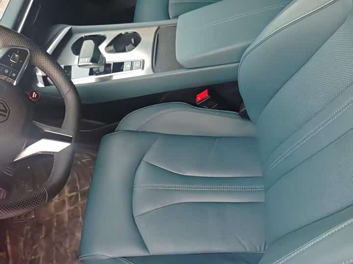 Фото 9 - MG Motor 7