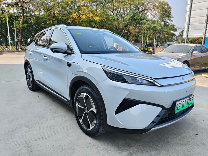 Фото 3 - BYD Yuan Plus