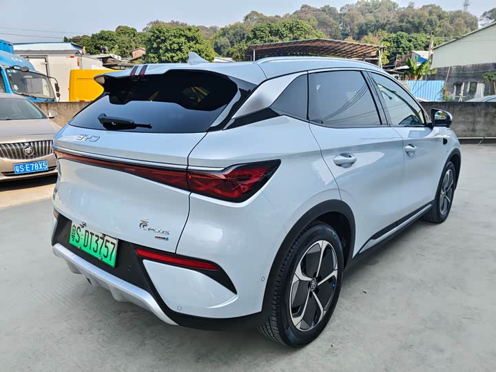 Фото 4 - BYD Yuan Plus