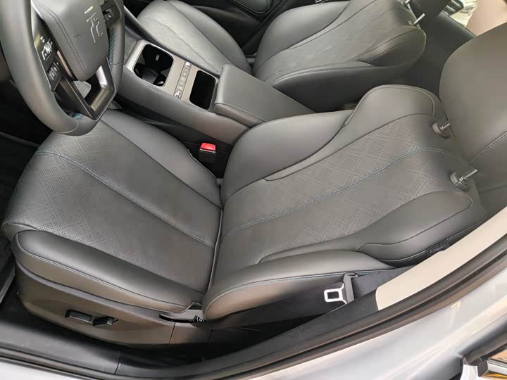 Фото 9 - BYD Yuan Plus