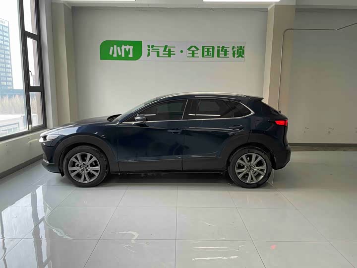 Фото 3 - Mazda CX-30
