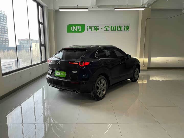 Фото 6 - Mazda CX-30