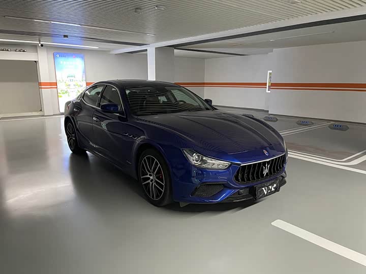 Фото 3 - Maserati Ghibli