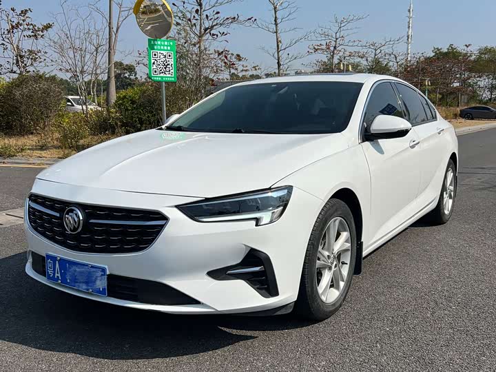 Фото 3 - Buick Regal