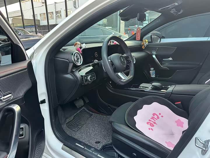 Фото 3 - Mercedes-Benz A-Class