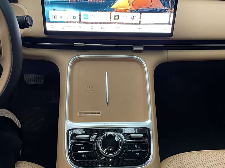 Фото 8 - Geely Galaxy Starship 7