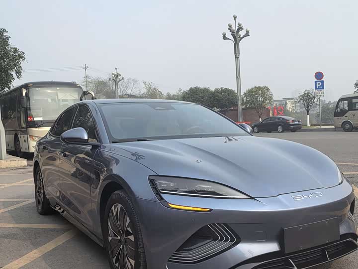 Фото 3 - BYD Seal