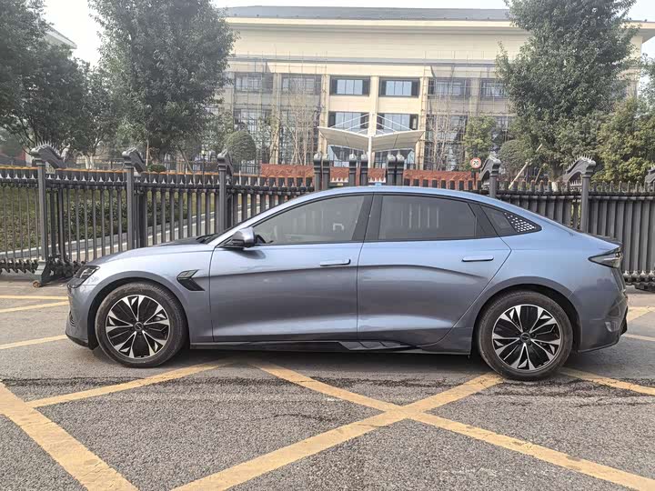 Фото 4 - BYD Seal