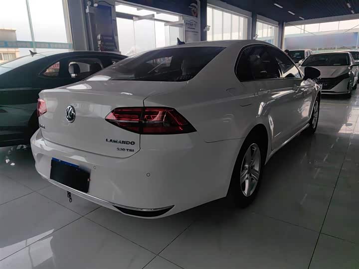 Фото 7 - Volkswagen Lamando L