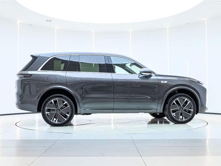 Фото 4 - LiXiang L8