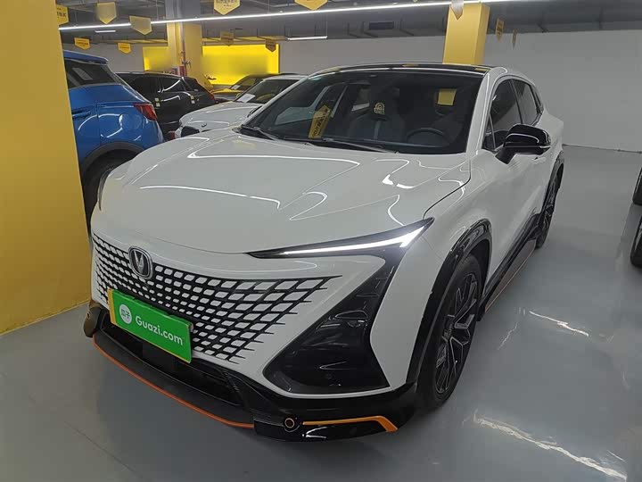 Фото 1 - Changan UNI-T