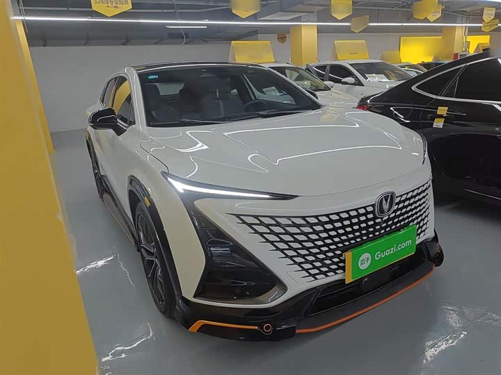 Фото 4 - Changan UNI-T