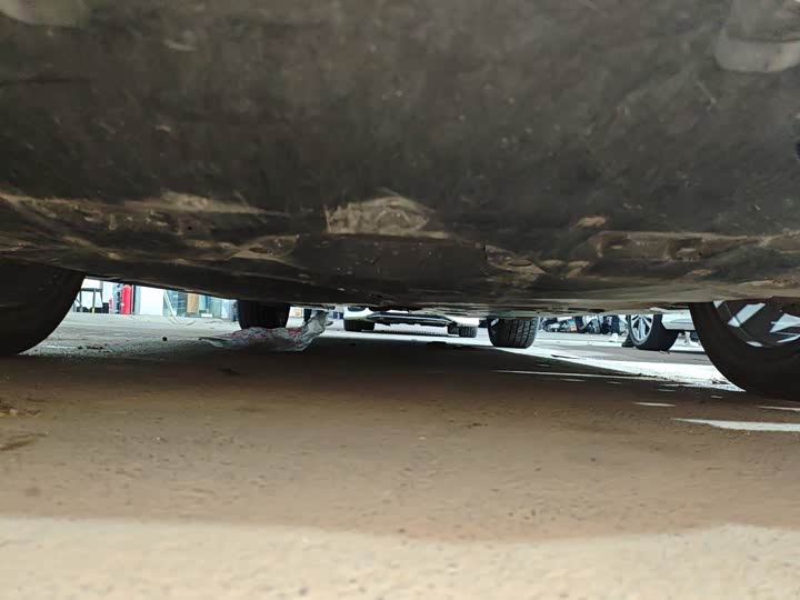 Фото 9 - Toyota Camry