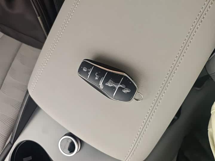 Фото 9 - BYD Seal 06 Hybrid/EV