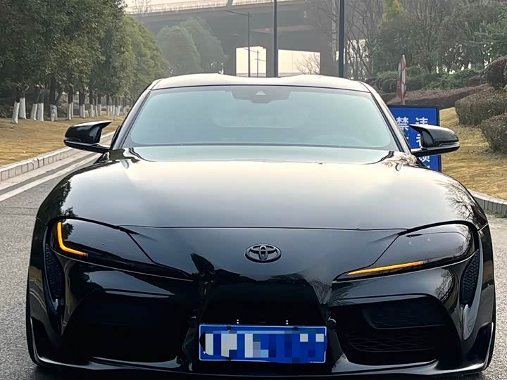 Фото 2 - Toyota Supra