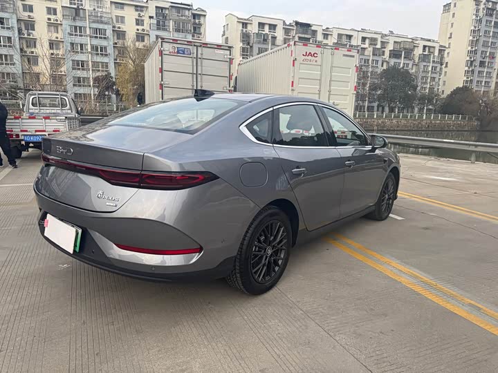 Фото 6 - BYD Qin Plus